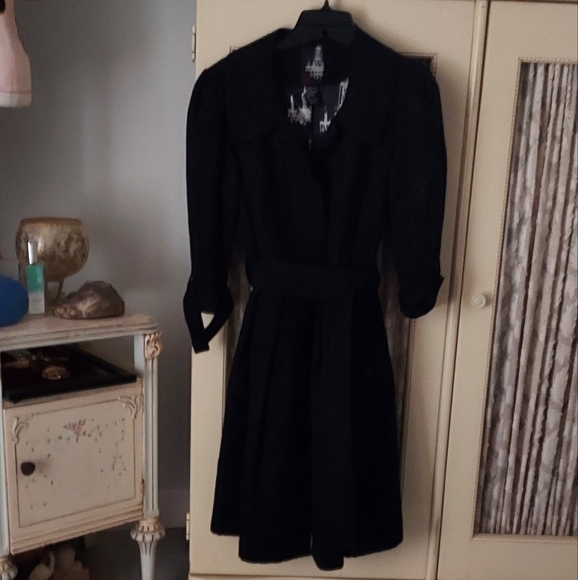 Black Brocade Coat - Picture 9 of 9